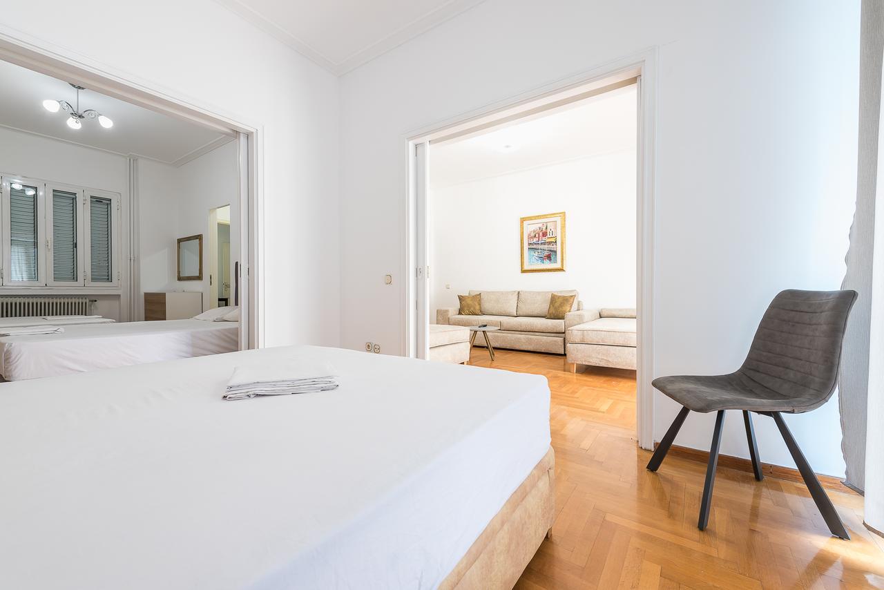 Victoria Grand Palace Apartments Athens Exterior photo